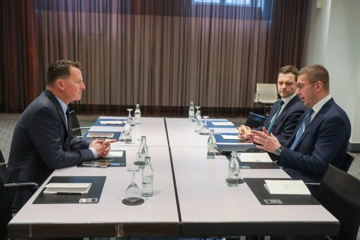 Мицкоски на средба со специјалниот пратеник на Трамп: Градиме партнерство базирано на взаемна почит