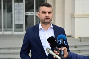 СДСМ: Духот на Груевски се уште е во институциите, се враќаме во 2016 година