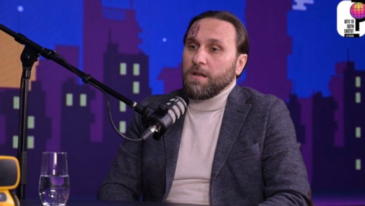 Инспиративно гостување во „Што го врти светот?“: Д-р Александар Колев за иднината на кардиохирургијата, моќта на превенцијата и човечноста во медицината