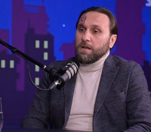 Инспиративно гостување во „Што го врти светот?“: Д-р Александар Колев за иднината на кардиохирургијата, моќта на превенцијата и човечноста во медицината