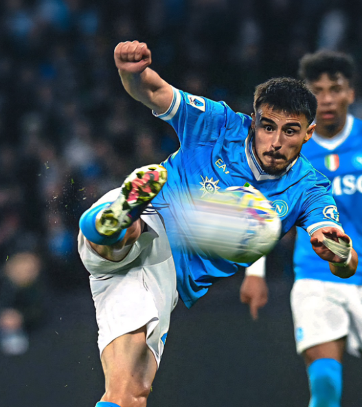 Наполи славеше со 2-1, Елмас со атрактивен волеј го постигна првиот гол оваа сезона