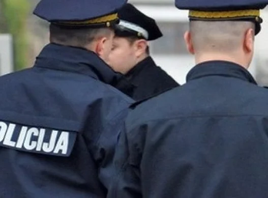 Во Босна и Херцеговина уапсено лице кое на Тик Ток се заканувало дека ќе убива христијани