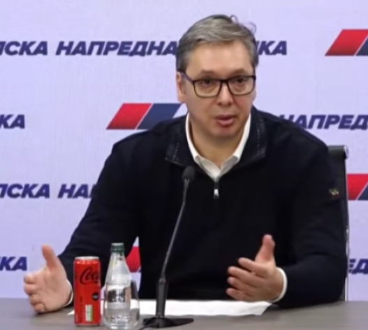 Вучиќ прогласи победа, опозицијата зборува за нерегуларности