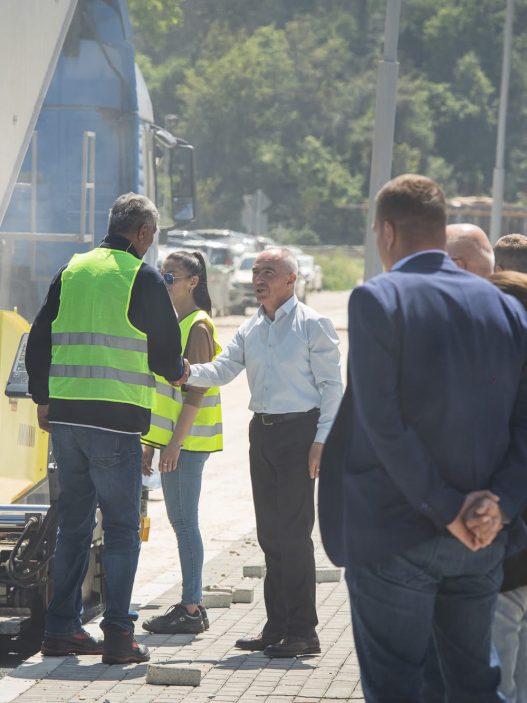 Коњановски: Продолжуваме со модернизација на улиците во Битола