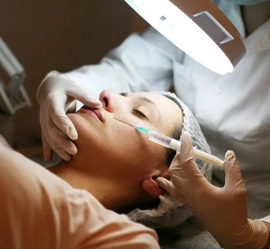 Се бара притвор за дел од лекарите што користеле шверцувани ботокс и филери