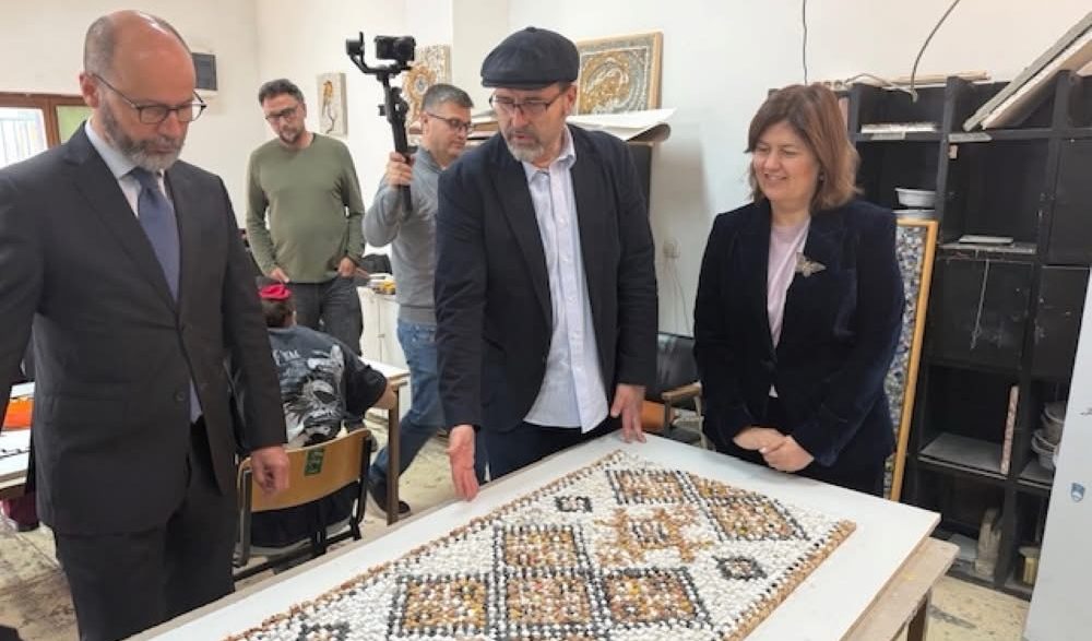 Божиновска: Рубинот инспирација за иднината – уметност и геологија се споија со цел ресурсите да ги претвораме во знаење, вредност и иднина