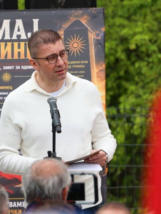 Мицкоски во Мала Преспа: Македонија нема да ги заборави своите сонародници